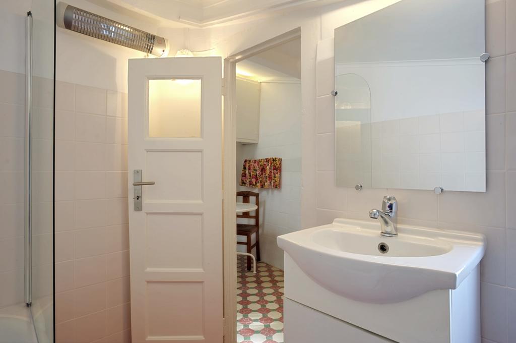 Stay Local In Alfama! Deolinda Central Home, Amazing View リスボン 部屋 写真
